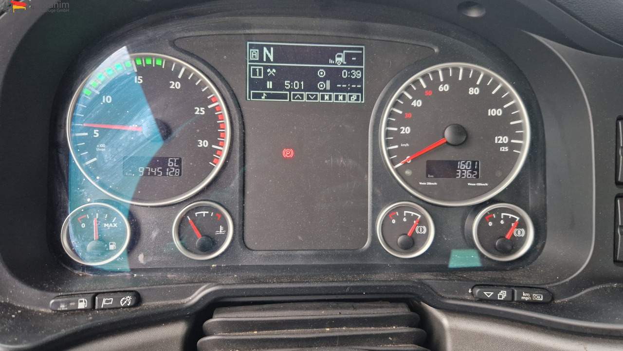 MAN 18.400 TGX Flachdach Retarder, Klima, 1 Bett, Kühlschrank - Tracteur routier: photos 2 MAN 18.400 TGX Flachdach Retarder, Klima, 1 Bett, Kühlschrank - Tracteur routier: photos 2