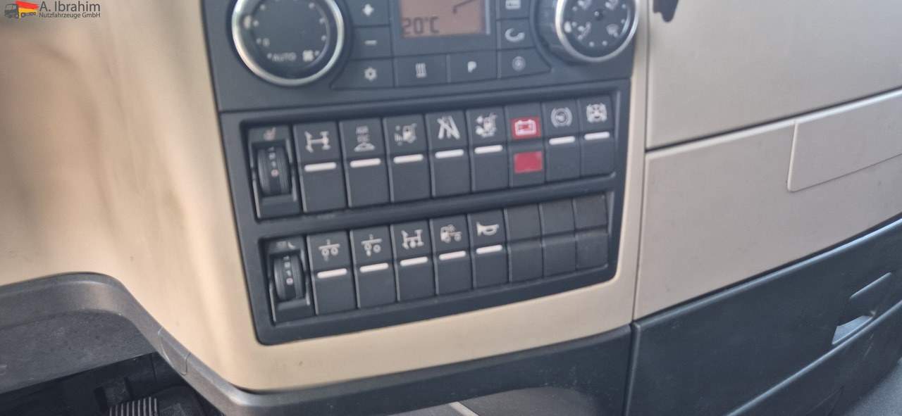 MAN 18.500 TGX, Retarder Klima einsatzbereit - Tracteur routier: photos 5 MAN 18.500 TGX, Retarder Klima einsatzbereit - Tracteur routier: photos 5