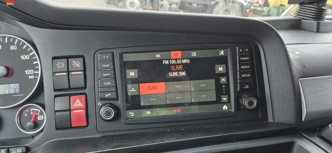 MAN TGX 18.460 Retarder, Klima, 1. Hand 04 2018 - Tracteur routier: photos 2 MAN TGX 18.460 Retarder, Klima, 1. Hand 04 2018 - Tracteur routier: photos 2