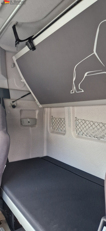 MAN TGX 18.480 Kipphydraulik, Retarder Standklima - Tracteur routier: photos 5 MAN TGX 18.480 Kipphydraulik, Retarder Standklima - Tracteur routier: photos 5