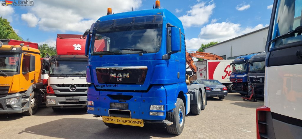 MAN TGX 33.540 Retarder, Topzustand 83000 kg zZgGw - Tracteur routier: photos 1 MAN TGX 33.540 Retarder, Topzustand 83000 kg zZgGw - Tracteur routier: photos 1