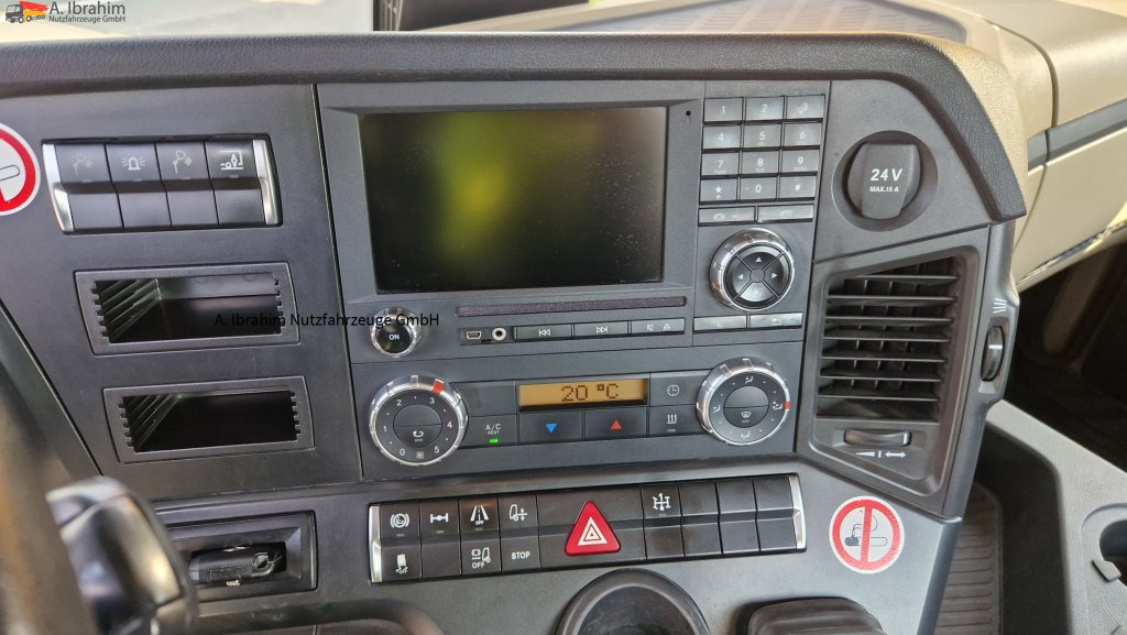 Mercedes-Benz 1840 Actros, 3x vorhanden, identisch - Tracteur routier: photos 2 Mercedes-Benz 1840 Actros, 3x vorhanden, identisch - Tracteur routier: photos 2