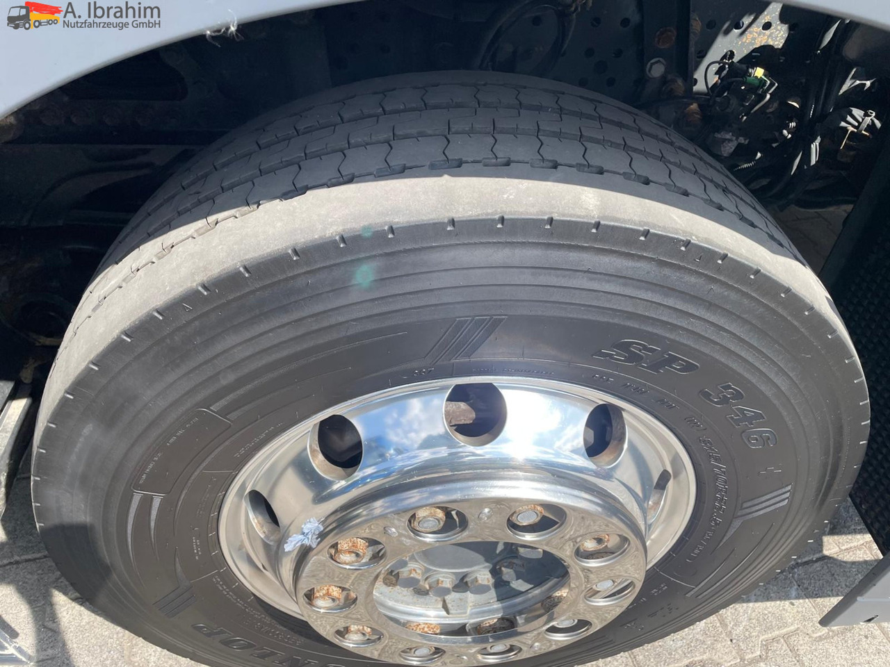 Mercedes-Benz 1845 Kipphydraulik, Retarder, Kompressor 4x2 - Tracteur routier: photos 3 Mercedes-Benz 1845 Kipphydraulik, Retarder, Kompressor 4x2 - Tracteur routier: photos 3