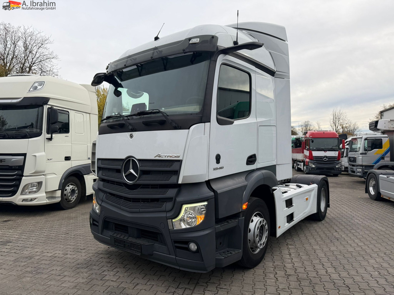 Mercedes-Benz Actros 1846LS Streamspace | Retarder | Blatt Luft | Original Kilometer - Tracteur routier: photos 1 Mercedes-Benz Actros 1846LS Streamspace | Retarder | Blatt Luft | Original Kilometer - Tracteur routier: photos 1