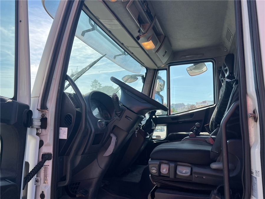 Camion frigorifique Iveco 140E25: photos 11