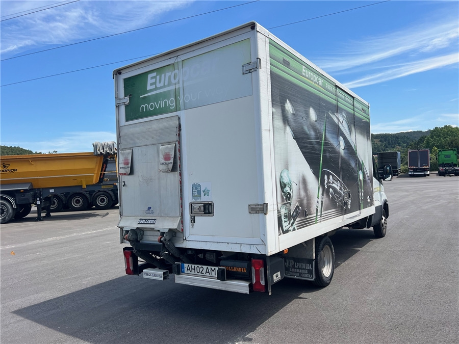 Iveco 35C16HA8 - Fourgon grand volume: photos 3 Iveco 35C16HA8 - Fourgon grand volume: photos 3