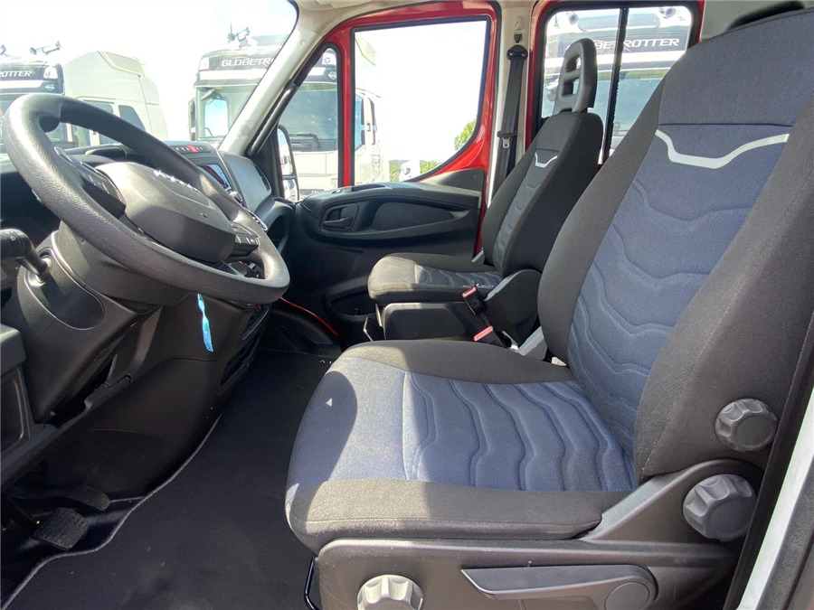 Crédit-bail de Iveco 70-S180 4X4 Iveco 70-S180 4X4: photos 14