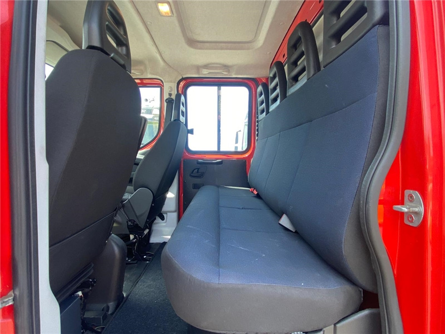 Crédit-bail de Iveco 70-S180 4X4 Iveco 70-S180 4X4: photos 17