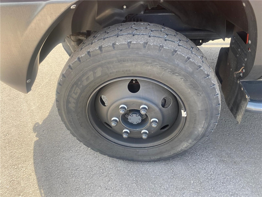 Crédit-bail de Iveco 70-S180 4X4 Iveco 70-S180 4X4: photos 20