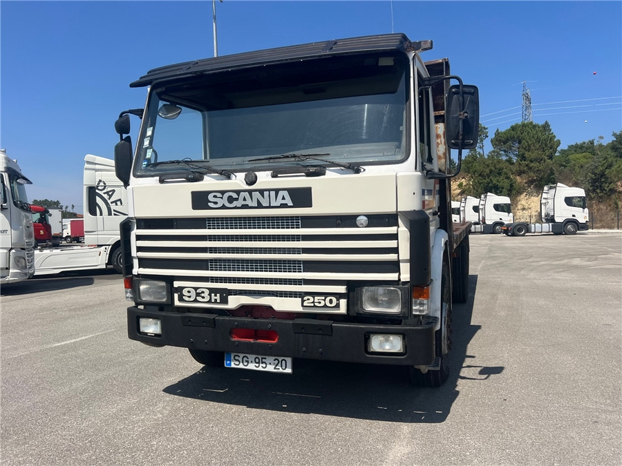 Scania 93h - Camion plateau: photos 2 Scania 93h - Camion plateau: photos 2