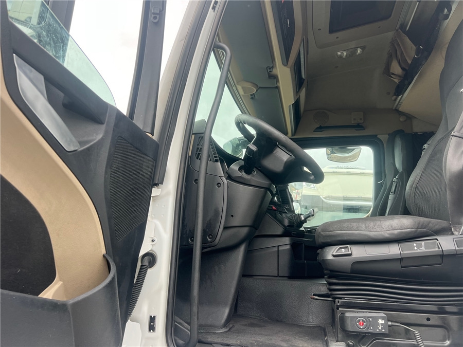 MERCEDES-BENZ ACTROS 1845 LS - Tracteur routier: photos 5 MERCEDES-BENZ ACTROS 1845 LS - Tracteur routier: photos 5