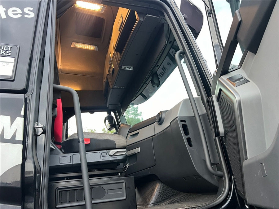 Tracteur routier Renault T 520 HIGHCAB: photos 10