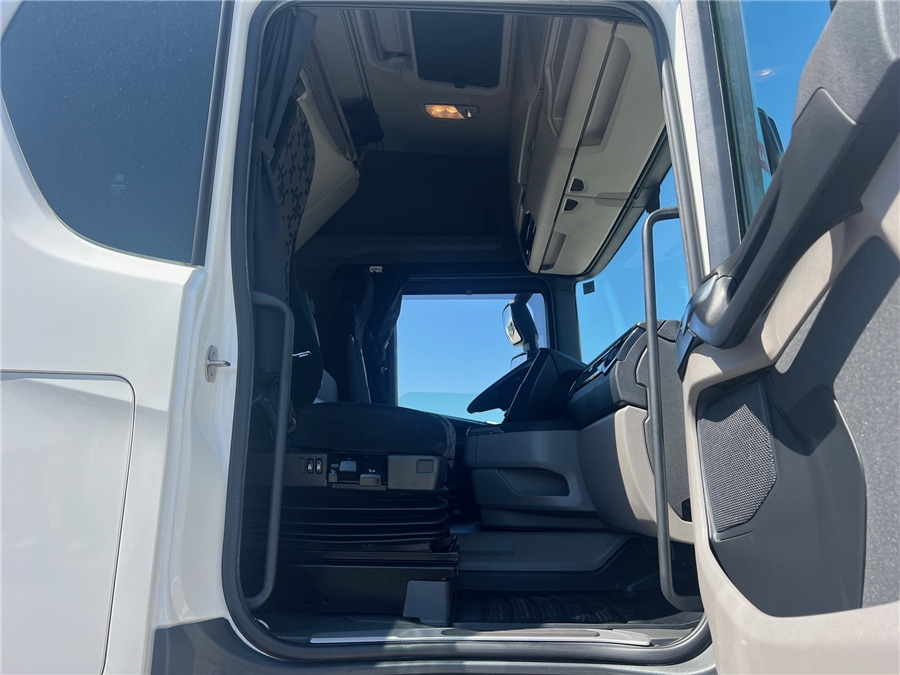 Tracteur routier Scania R450 / RETARDER: photos 13 Tracteur routier Scania R450 / RETARDER: photos 13