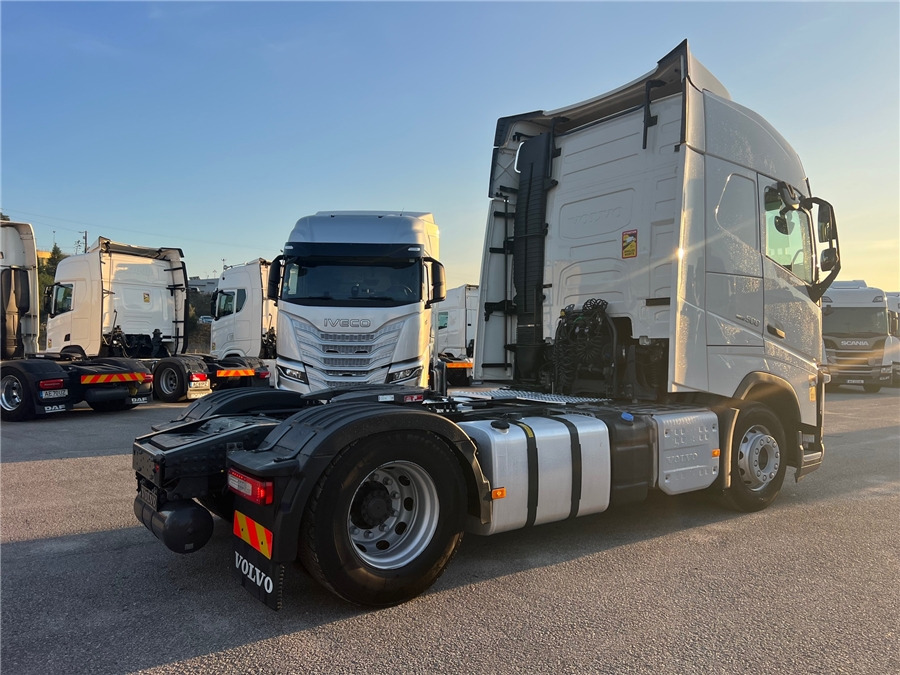 Volvo FH500 / RETARDER / IPARKCOOL - Tracteur routier: photos 4 Volvo FH500 / RETARDER / IPARKCOOL - Tracteur routier: photos 4