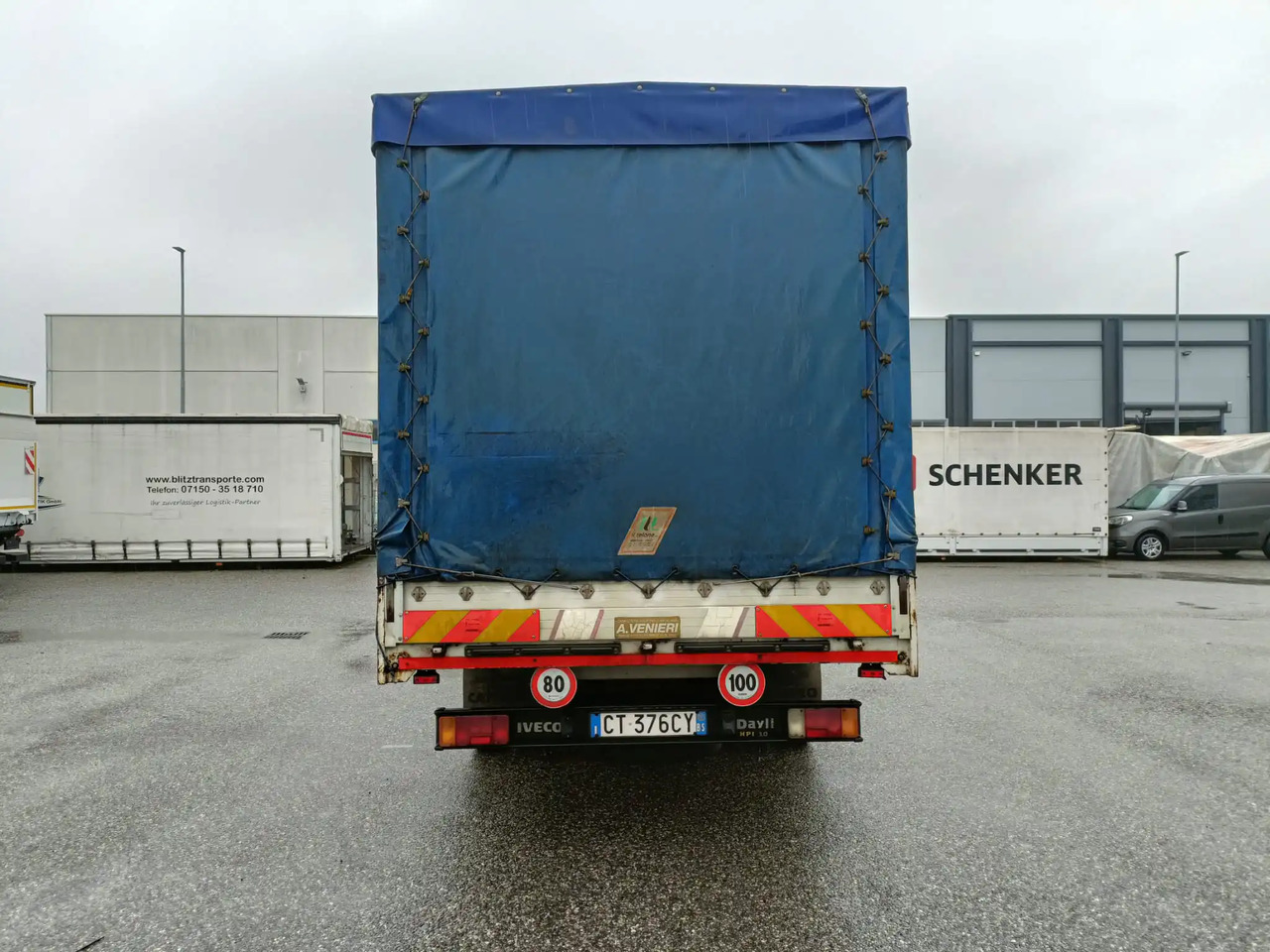 CENTINA CON TELI PER IVECO DAILY - Carrosserie bâchee: photos 3 CENTINA CON TELI PER IVECO DAILY - Carrosserie bâchee: photos 3