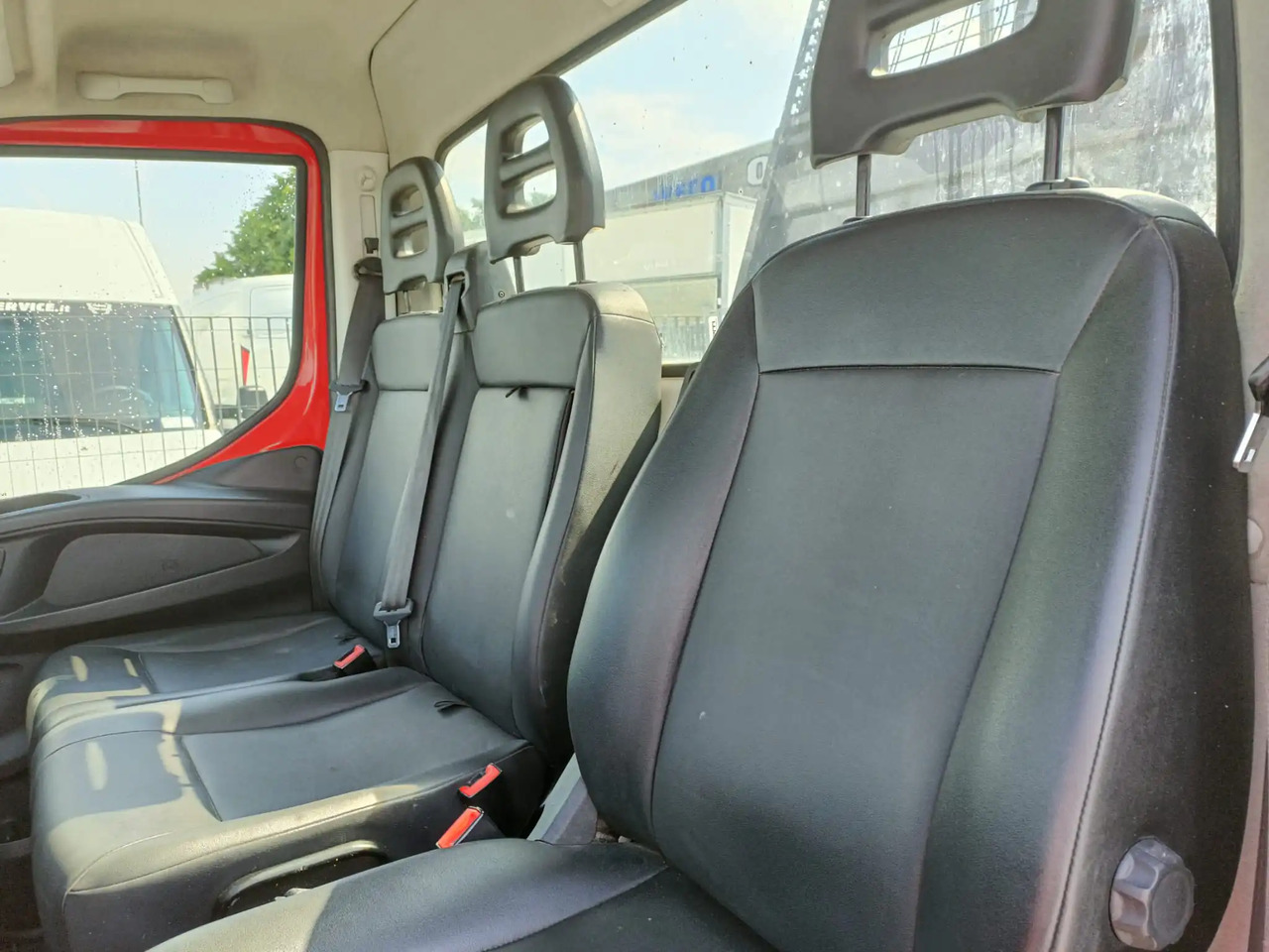 Utilitaire benne IVECO DAILY 35C12 RIBALTABILE: photos 12
