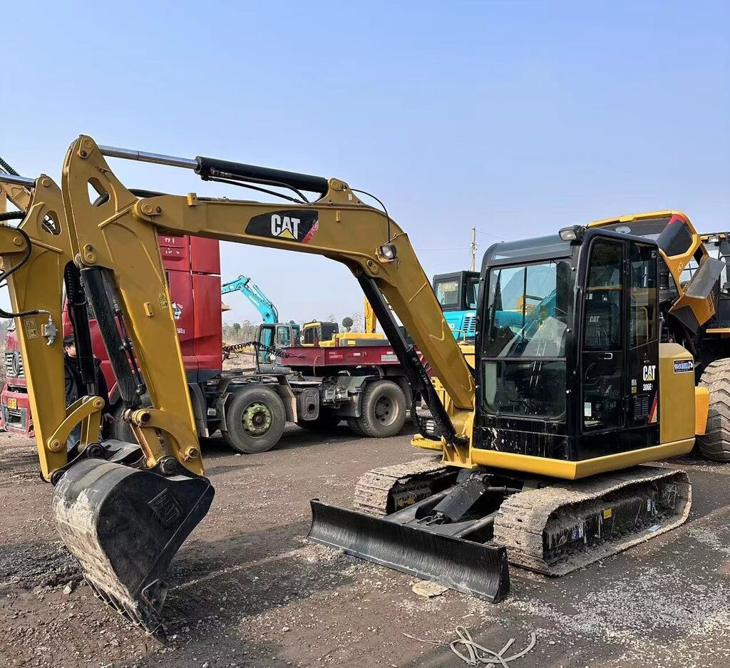 Caterpillar 306E - Mini pelle: photos 3 Caterpillar 306E - Mini pelle: photos 3