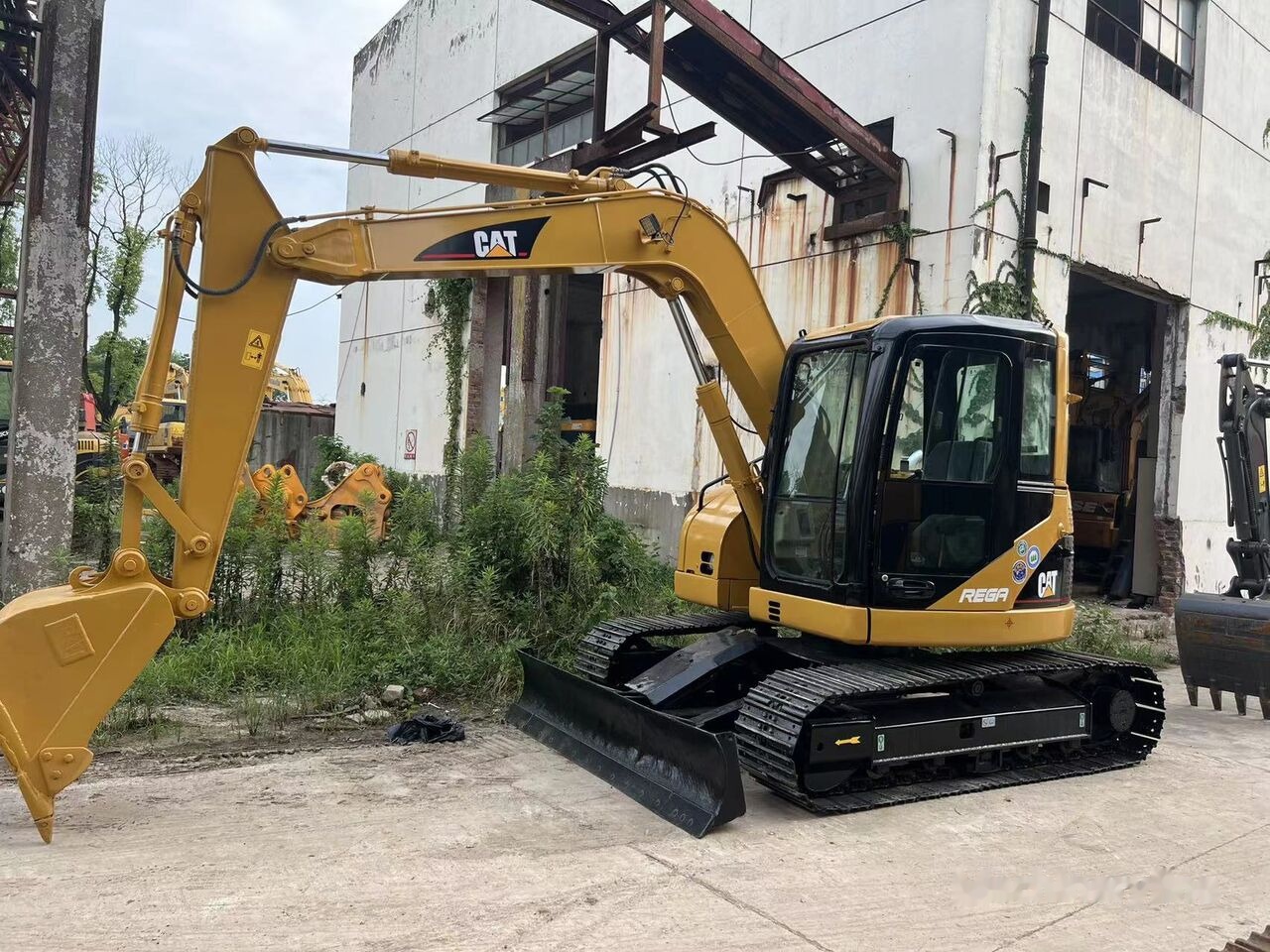 Caterpillar 308C - Pelle sur chenille: photos 5 Caterpillar 308C - Pelle sur chenille: photos 5