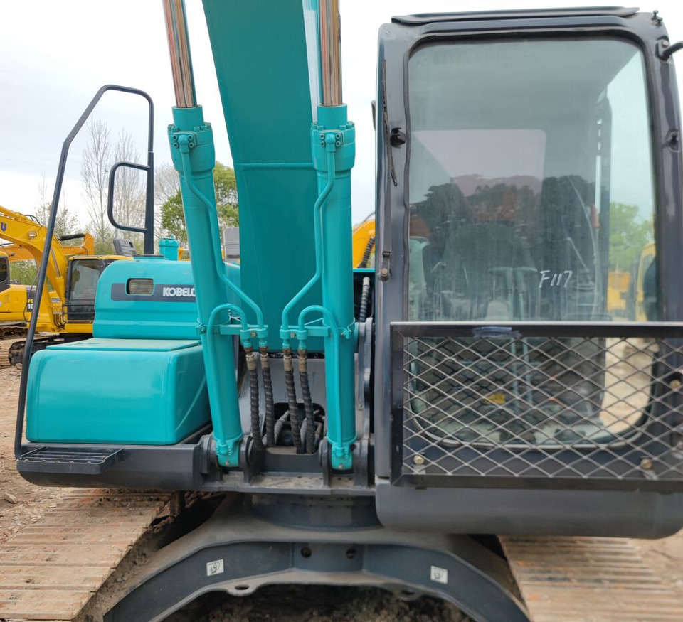 Kobelco SK140-8 - Pelle sur chenille: photos 5 Kobelco SK140-8 - Pelle sur chenille: photos 5