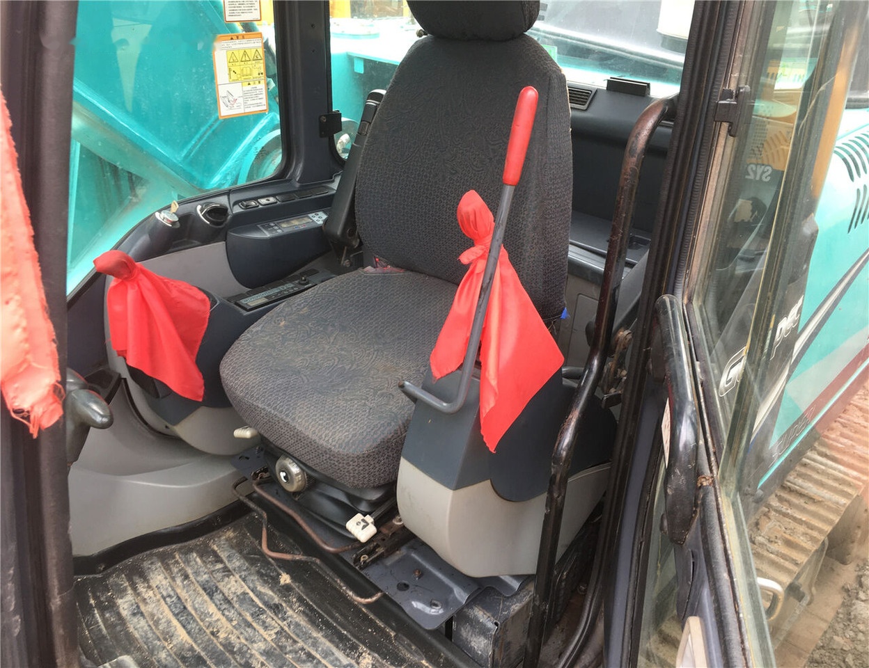 Kobelco SK350LC-8 - Pelle sur chenille: photos 1 Kobelco SK350LC-8 - Pelle sur chenille: photos 1