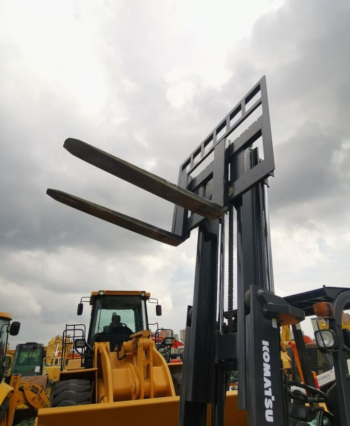 Chariot élévateur diesel Komatsu FD50: photos 6
