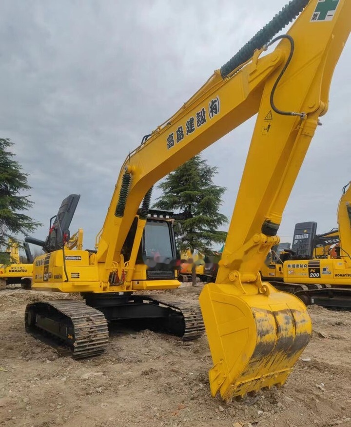 Pelle sur chenille Komatsu PC220-8: photos 7