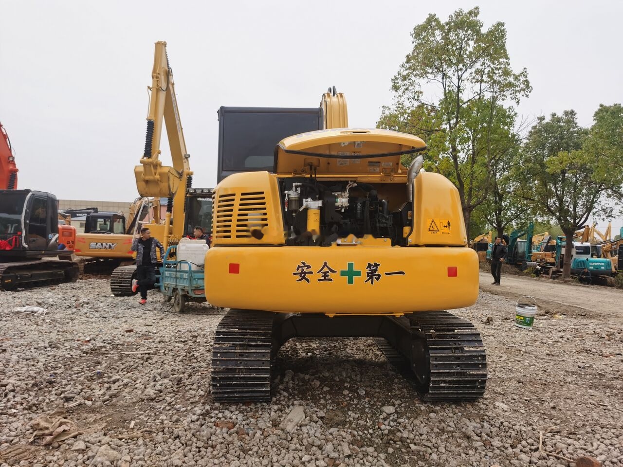 Komatsu PC70-8 - Pelle sur chenille: photos 5 Komatsu PC70-8 - Pelle sur chenille: photos 5