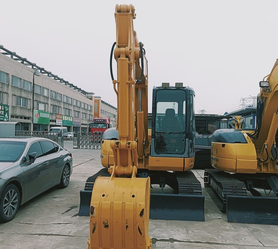 Komatsu PC78US-6 - Mini pelle: photos 1 Komatsu PC78US-6 - Mini pelle: photos 1