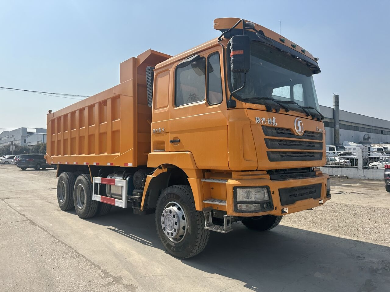 Shacman F3000 - Camion benne: photos 3 Shacman F3000 - Camion benne: photos 3