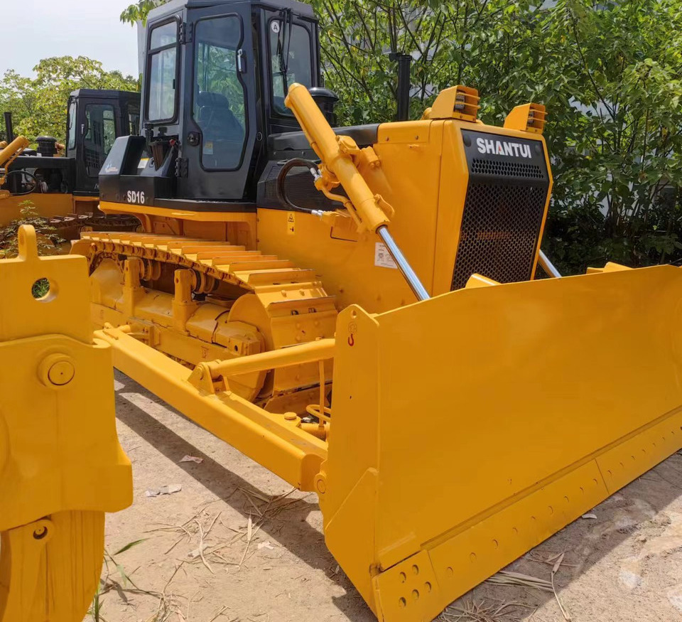 Shantui SD16 - Bulldozer: photos 2 Shantui SD16 - Bulldozer: photos 2