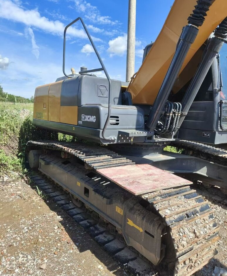 XCMG XE215DA - Pelle sur chenille: photos 4 XCMG XE215DA - Pelle sur chenille: photos 4