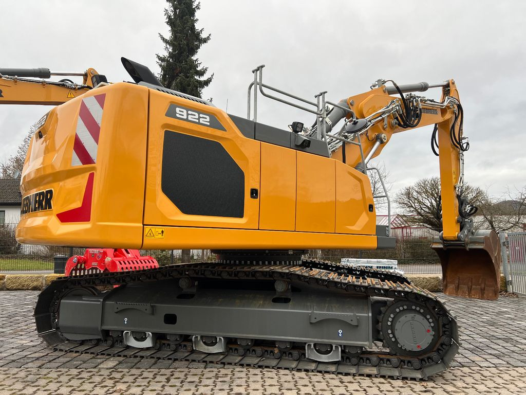 Liebherr R 922 G 6.0-D Liebherr R 922 G 6.0-D - Pelle sur chenille: photos 3 Liebherr R 922 G 6.0-D Liebherr R 922 G 6.0-D - Pelle sur chenille: photos 3