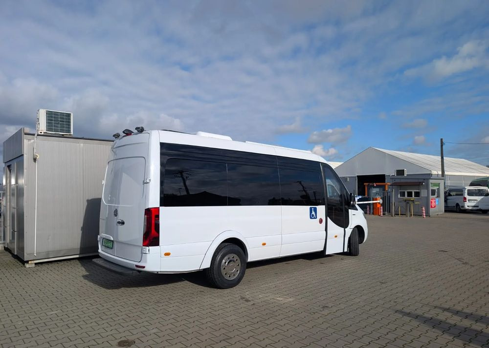 Mercedes-Benz eSprinter - Minibus, Bus électrique: photos 5 Mercedes-Benz eSprinter - Minibus, Bus électrique: photos 5