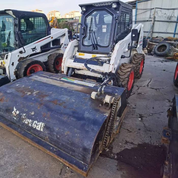 Bobcat S16 - Mini chargeuse: photos 3 Bobcat S16 - Mini chargeuse: photos 3