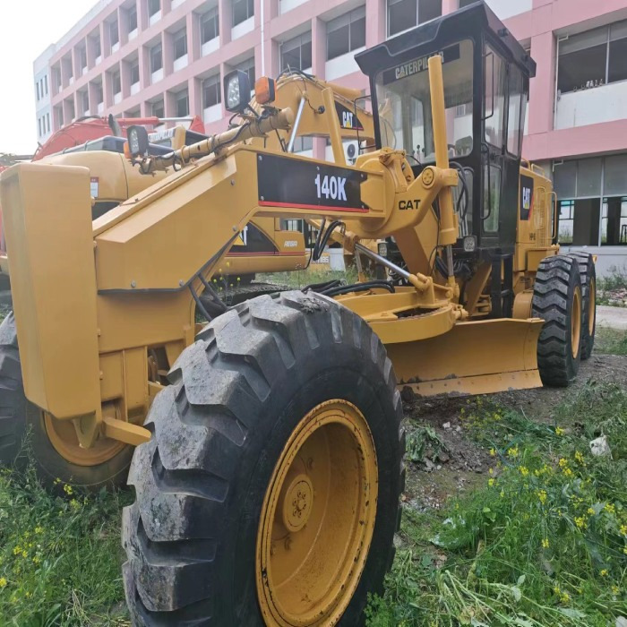 CATERPILLAR 140k - Niveleuse: photos 1 CATERPILLAR 140k - Niveleuse: photos 1