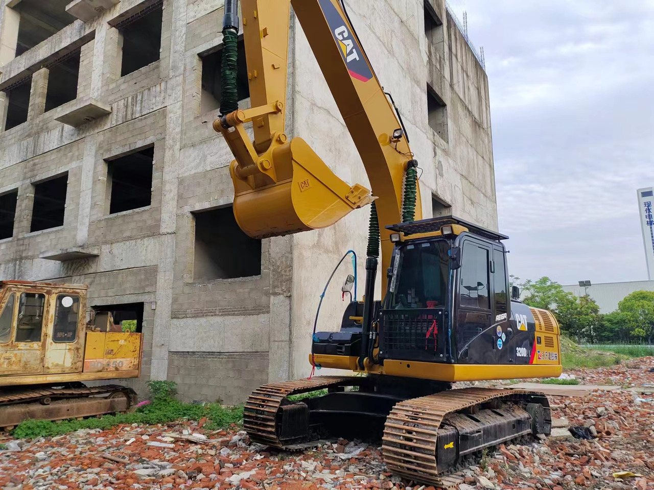 CATERPILLAR 320D2L CAT 320D - Pelle sur chenille: photos 3 CATERPILLAR 320D2L CAT 320D - Pelle sur chenille: photos 3
