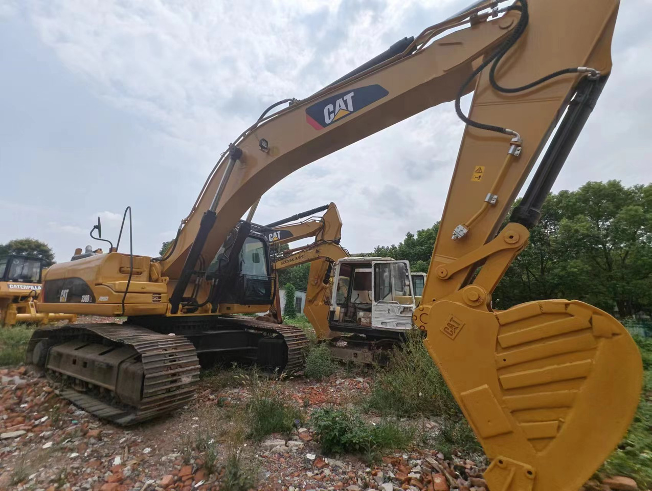 CATERPILLAR 336D2L CAT 336 320 325 - Pelle sur chenille: photos 1 CATERPILLAR 336D2L CAT 336 320 325 - Pelle sur chenille: photos 1