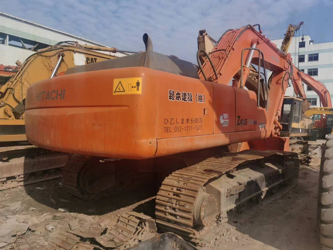 HITACHI ZX330 - Pelle sur chenille: photos 2 HITACHI ZX330 - Pelle sur chenille: photos 2