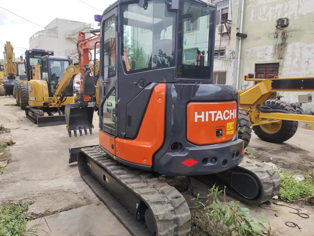 HITACHI ZX55 USR-5A - Mini pelle: photos 2 HITACHI ZX55 USR-5A - Mini pelle: photos 2