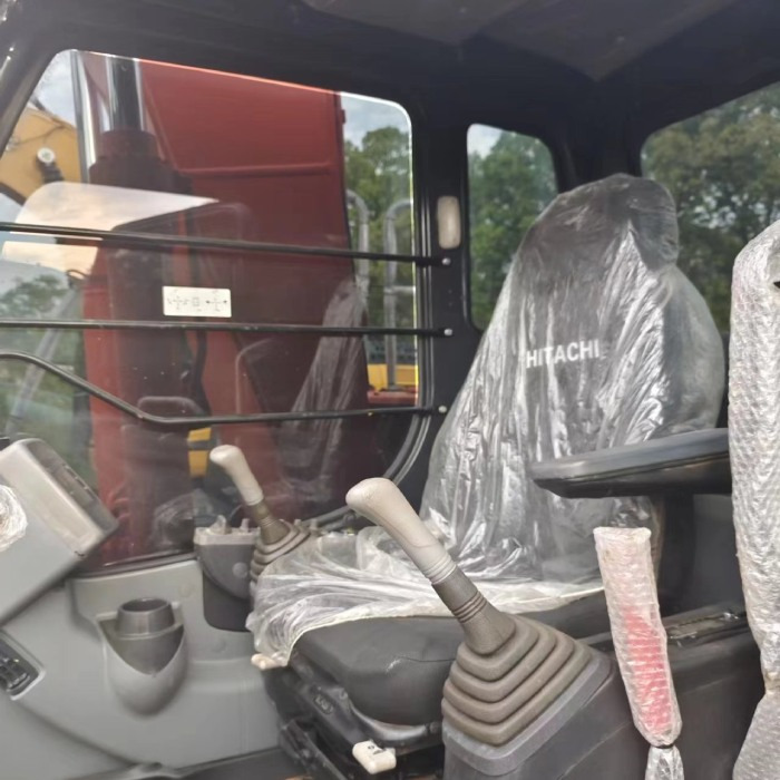 HITACHI zx120 - Pelle sur chenille: photos 3 HITACHI zx120 - Pelle sur chenille: photos 3