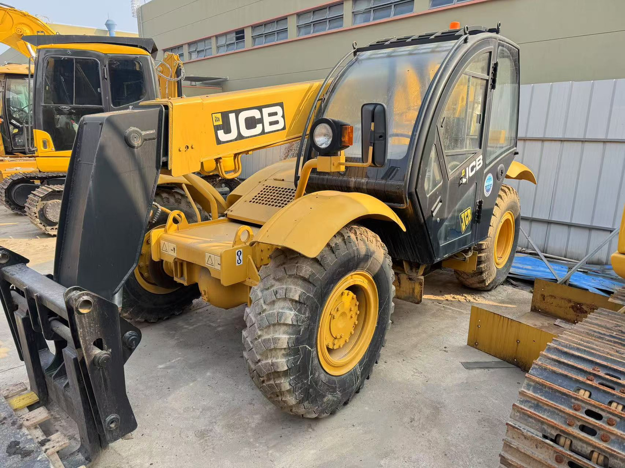 JCB 535 - Chariot télescopique: photos 2 JCB 535 - Chariot télescopique: photos 2