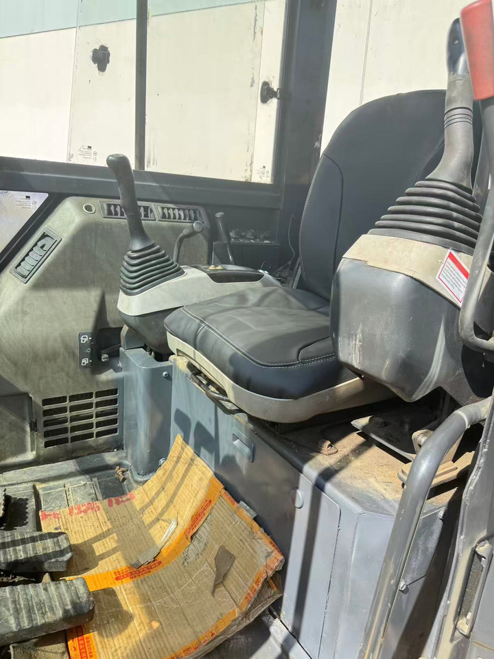 KOMATSU PC35 PC40 PC50 PC55 P60 - Mini pelle: photos 4 KOMATSU PC35 PC40 PC50 PC55 P60 - Mini pelle: photos 4