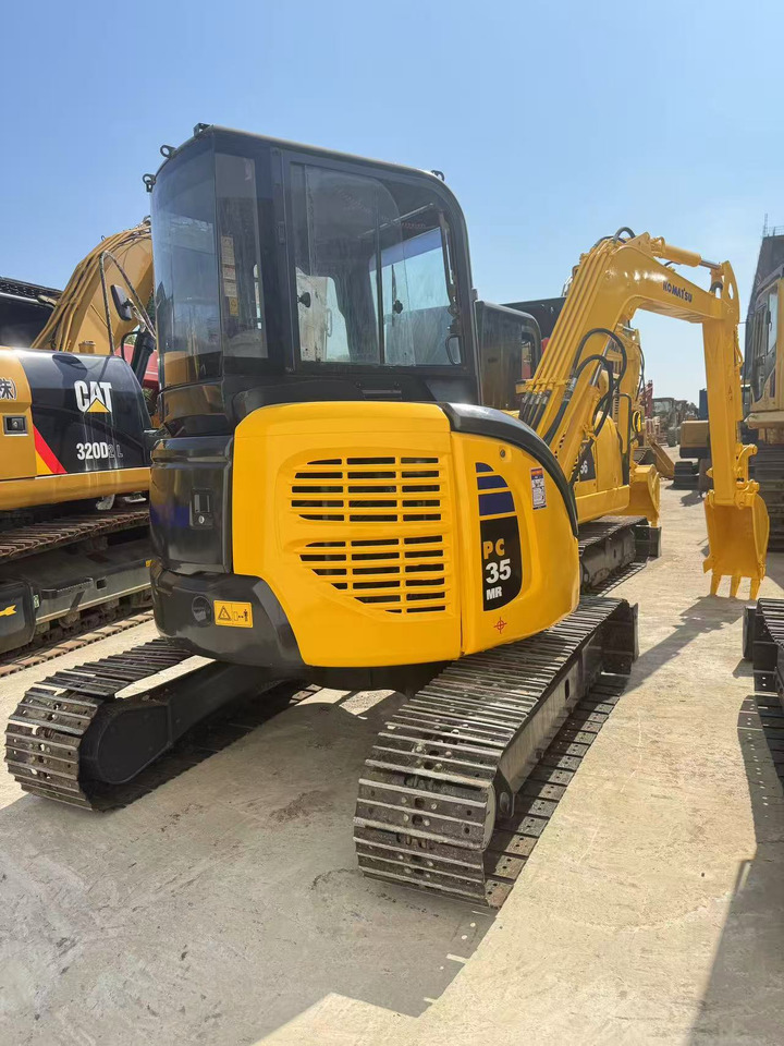 KOMATSU PC35 PC40 PC50 PC55 P60 - Mini pelle: photos 1 KOMATSU PC35 PC40 PC50 PC55 P60 - Mini pelle: photos 1
