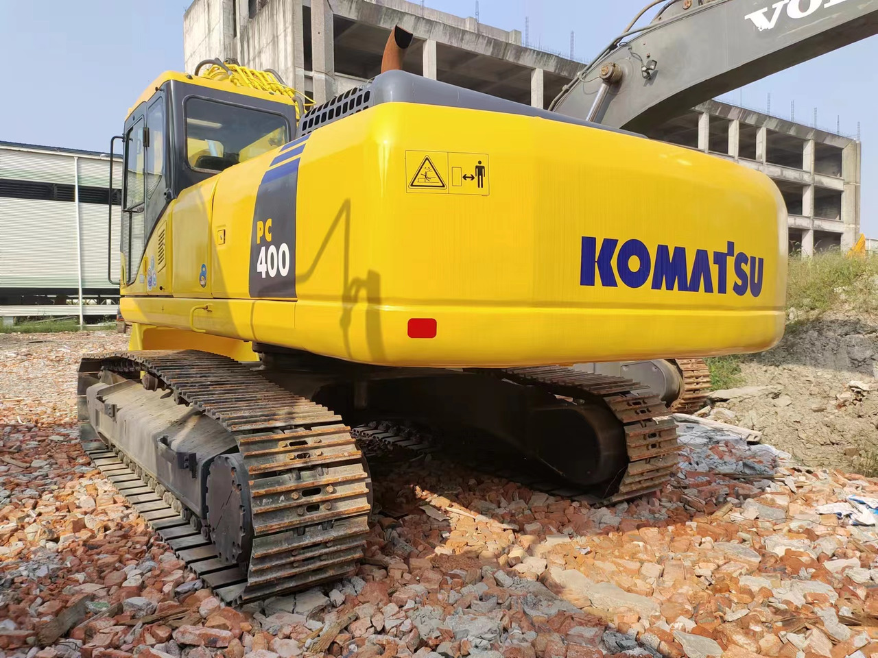 KOMATSU PC400-7 - Pelle sur chenille: photos 1 KOMATSU PC400-7 - Pelle sur chenille: photos 1
