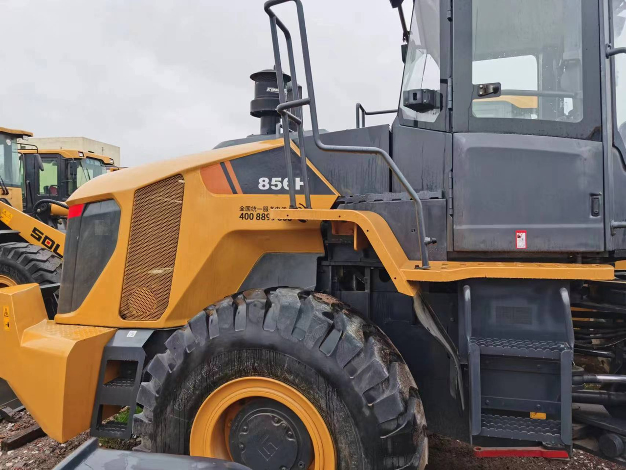 LIUGONG 856H - Chargeuse sur pneus: photos 3 LIUGONG 856H - Chargeuse sur pneus: photos 3