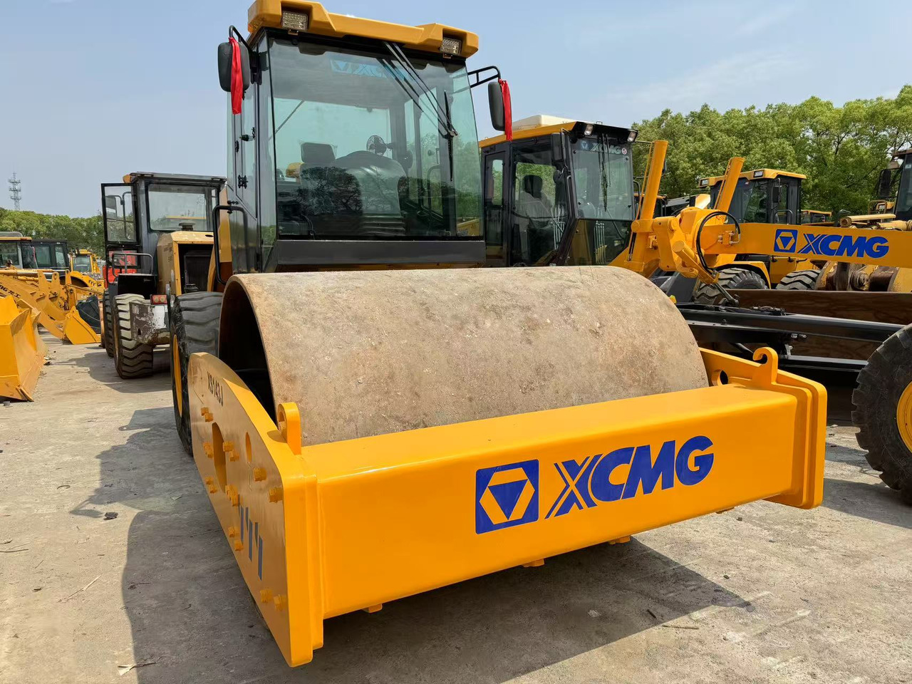 XCMG XS143J - Rouleau compresseur: photos 2 XCMG XS143J - Rouleau compresseur: photos 2