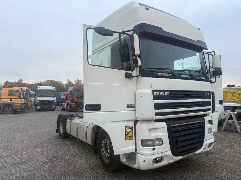 DAF XF 95.430 Tractor Unit - Tracteur routier: photos 1 DAF XF 95.430 Tractor Unit - Tracteur routier: photos 1
