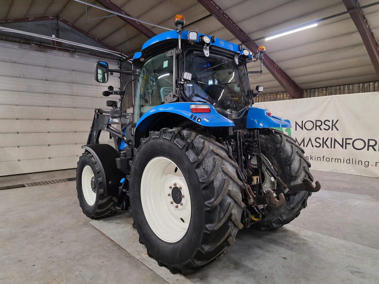 New Holland T6.160 AC - Tracteur agricole: photos 3 New Holland T6.160 AC - Tracteur agricole: photos 3