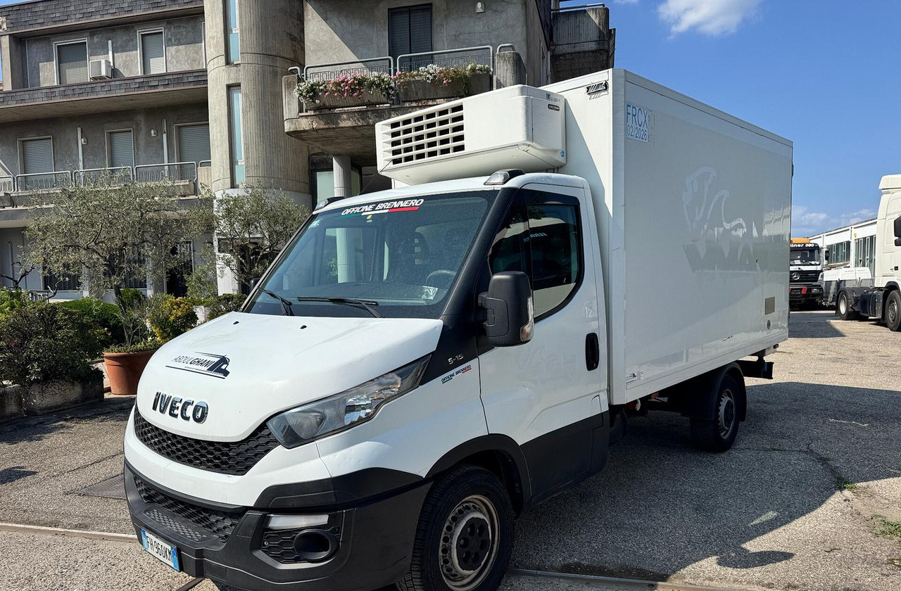 IVECO DAILY 35S15 - FRIGO FRC - PATENTE B - Utilitaire frigorifique: photos 2 IVECO DAILY 35S15 - FRIGO FRC - PATENTE B - Utilitaire frigorifique: photos 2
