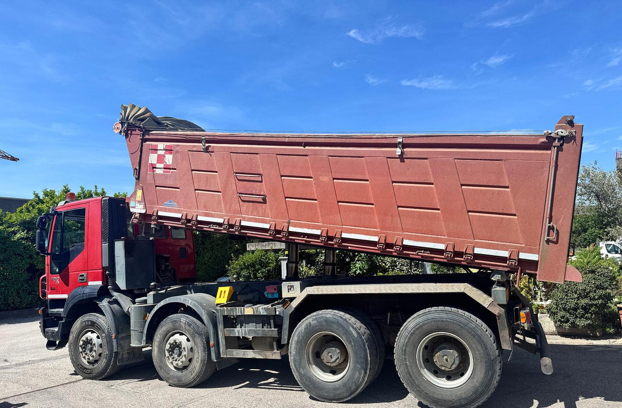Ribaltabile Iveco Trakker 450 8X4 - Camion benne: photos 4 Ribaltabile Iveco Trakker 450 8X4 - Camion benne: photos 4